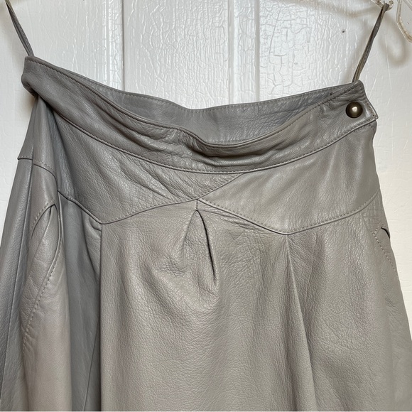 Vintage Gray Faux Leather Midi A-Line Skirt - Picture 4 of 13
